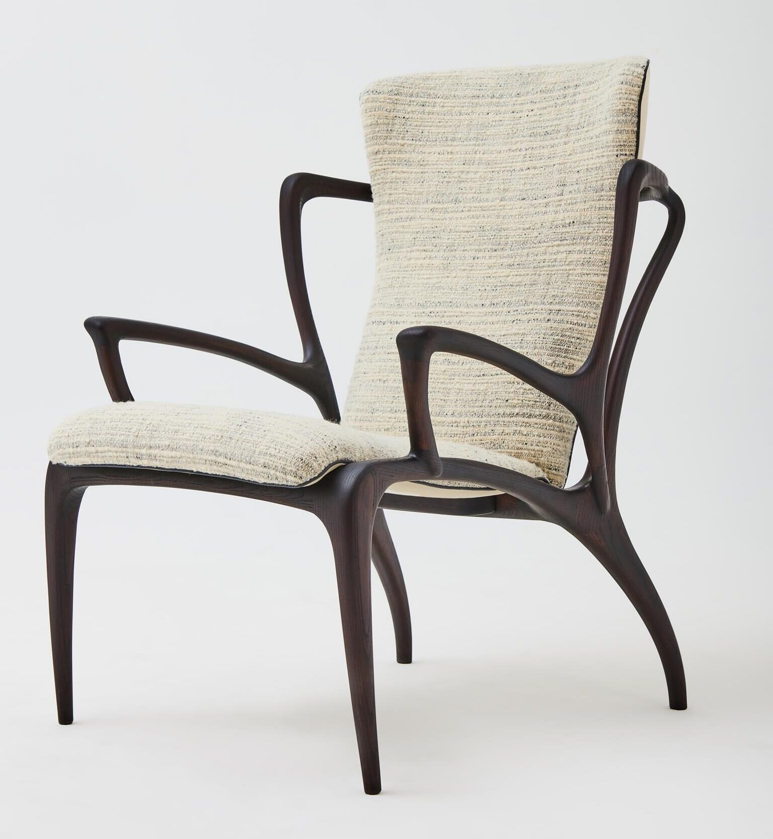 TEBE ARMCHAIR